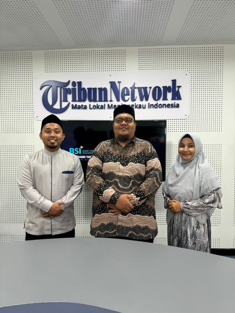 Serambi kembali Gandeng Tim Tahsin IKAT Adakan Program Perbaiki Bacaan al-Quran.