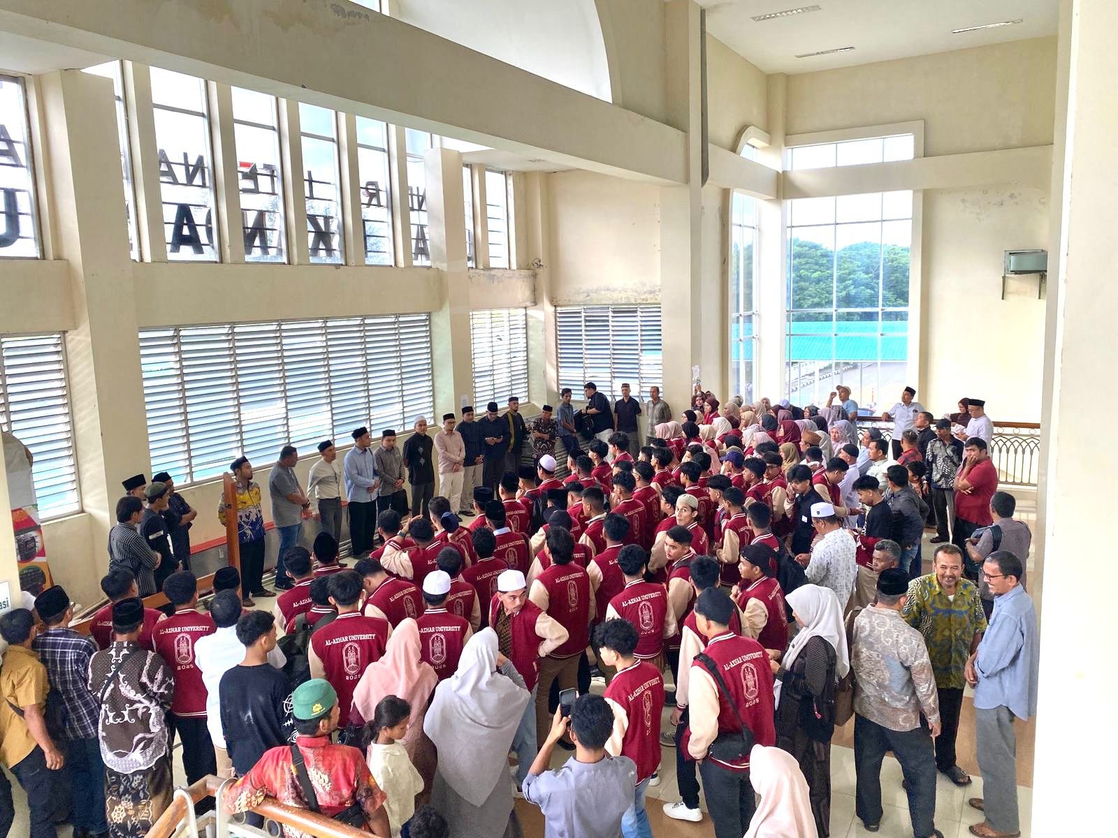 IKAT Aceh Berangkatkan 181 Camaba ke Al Azhar – Kairo 1 77.1 WhatsApp Image 2025 12 12 at 13.31.39 1